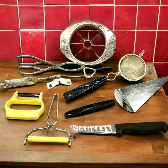 Vintage Ecko Various Small Kitchen Gadget Charcuterie Cheese Tool 8 Piece Bundle - Picture 1 of 16